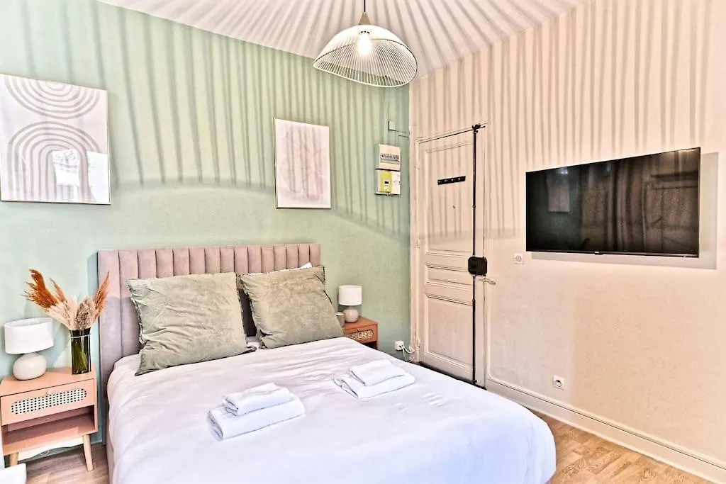 Au Centre De - 14eme Arrondissement Apartment